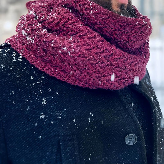 Sharp Ridges - Scarf
5