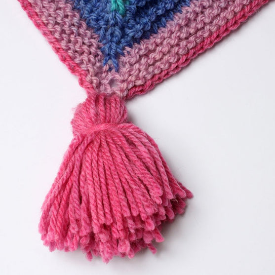 Strikket sjal med rille-mønster
4