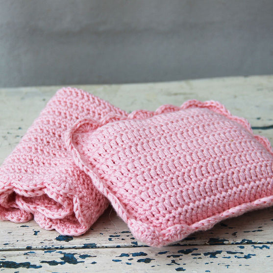 Teddy med teppe og pute - Trunte
3