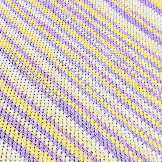 Granny på skrå – Sofateppe
4