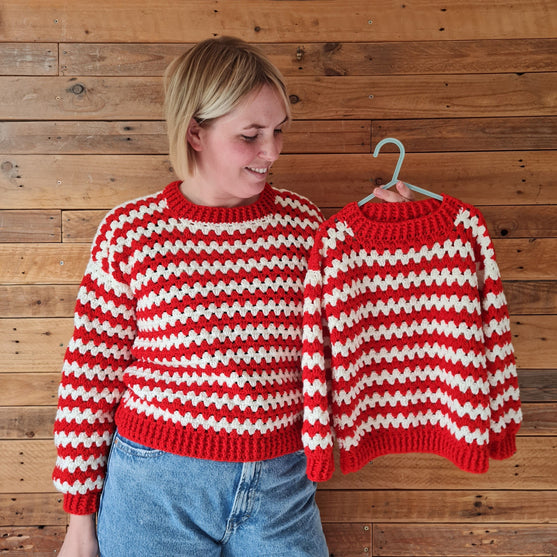 Candy Cane Stripes - Genser
6