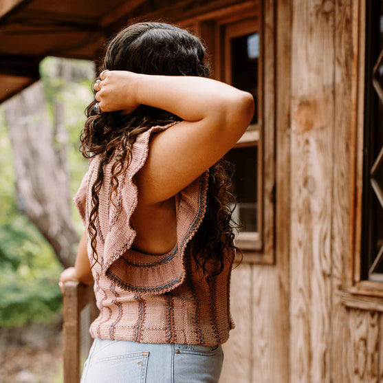 Dalle de Verre - Ruffle Sleeved Top
6