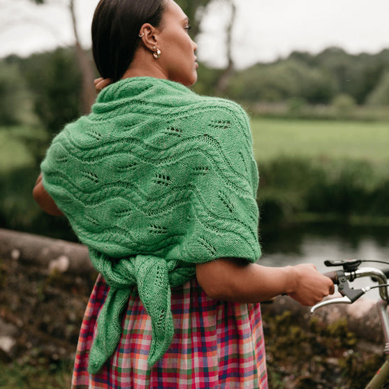 Hiedra Shawl - Sjal med Bladmotiv
2