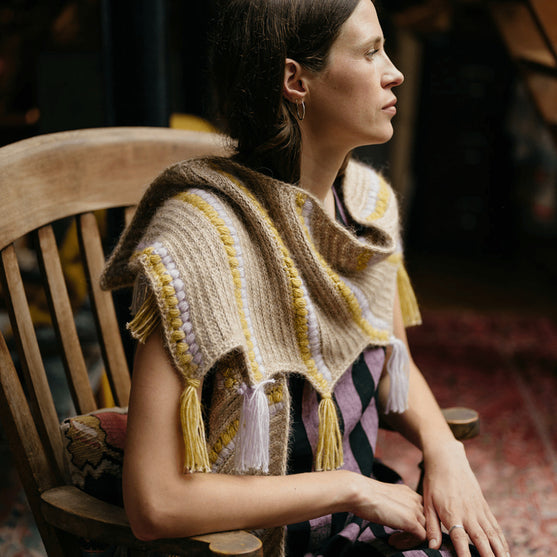 Calendula Shawl - Sjal med Bobler og Frynser
4