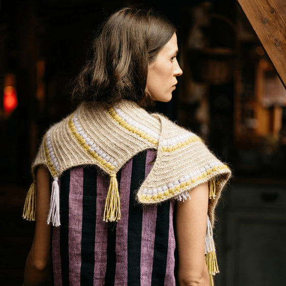 Calendula Shawl - Sjal med Bobler og Frynser
8