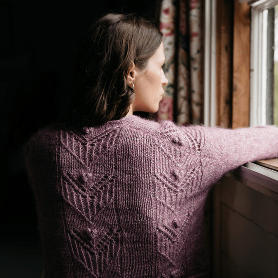 Antanilla - Cardigan med hullmønster
5