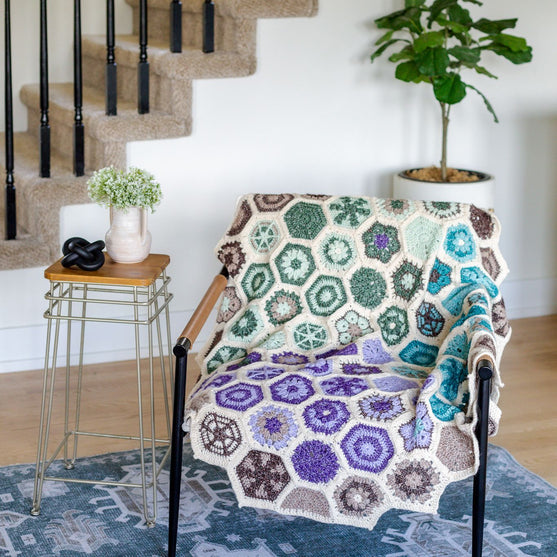 Aura - Motivteppe - CAL
2