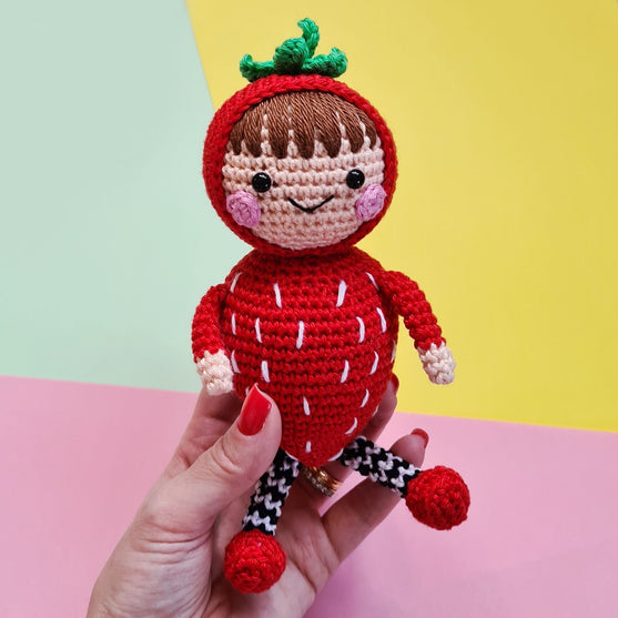Strawberry - Amiguromi
2