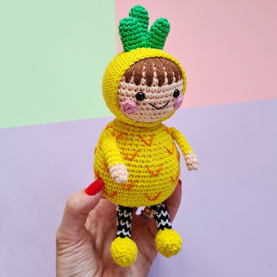 Pineapple - Amiguromi
2