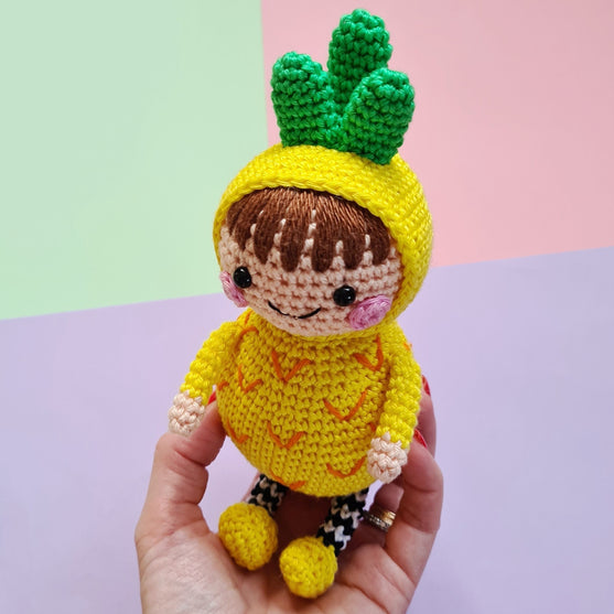 Pineapple - Amiguromi
3