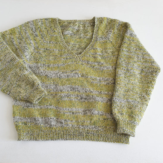 Meryl - Sweater med v-hals
2