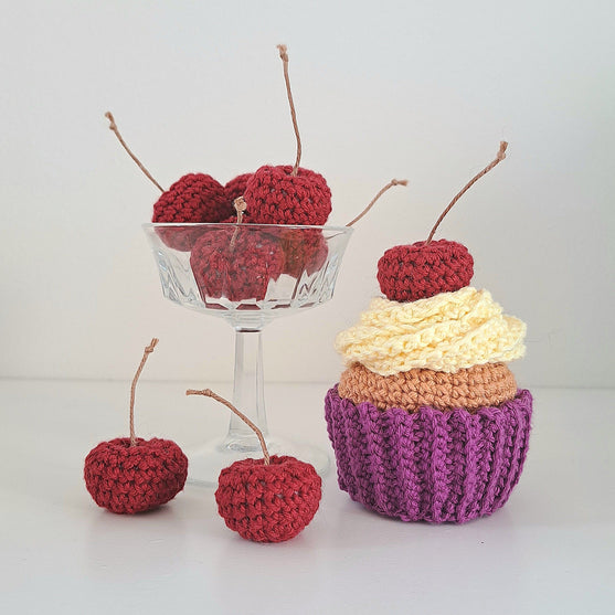 Cupcakes med kirsebær
2