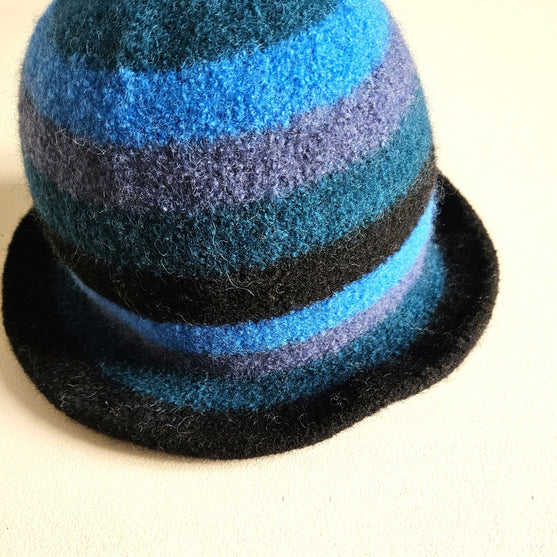 My Hat - Stripete Hatt
4