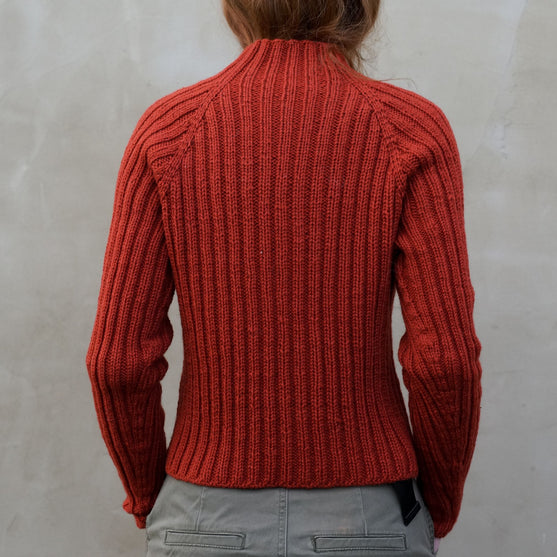 Copper Crest - Sweater
6