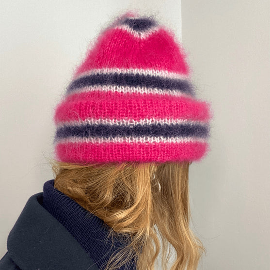Friend - Beanie
4