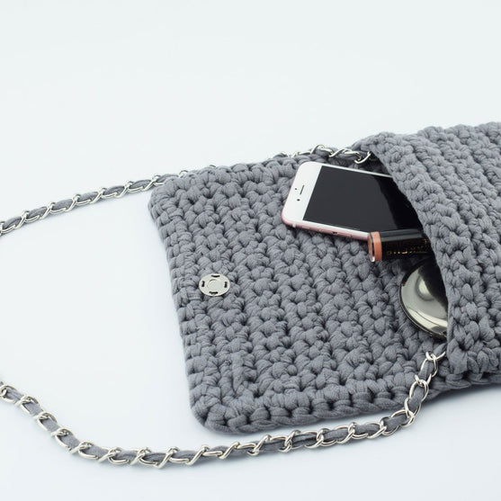 Heklet Clutch
2