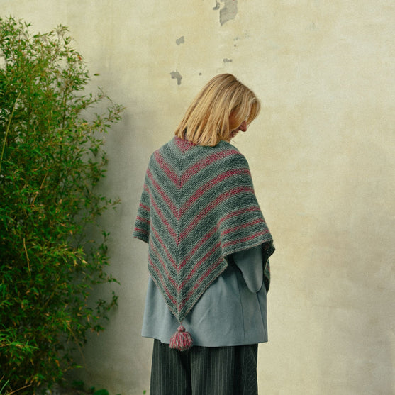 Spinel Classic - Shawl
9
