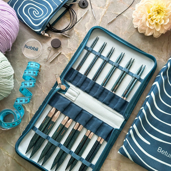 Betula Interchangeable Circular Needle Set Deluxe - Cerulean - Hobbii
10