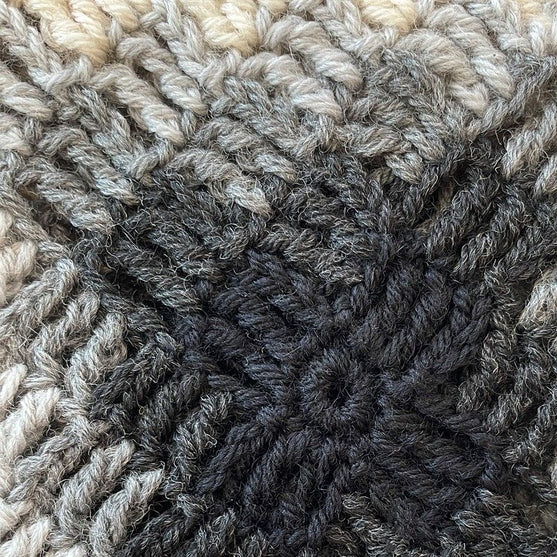 Pixel Fade - Slippover
8