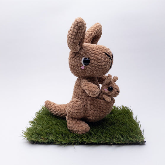 Kenguruene Kira & Kit
7