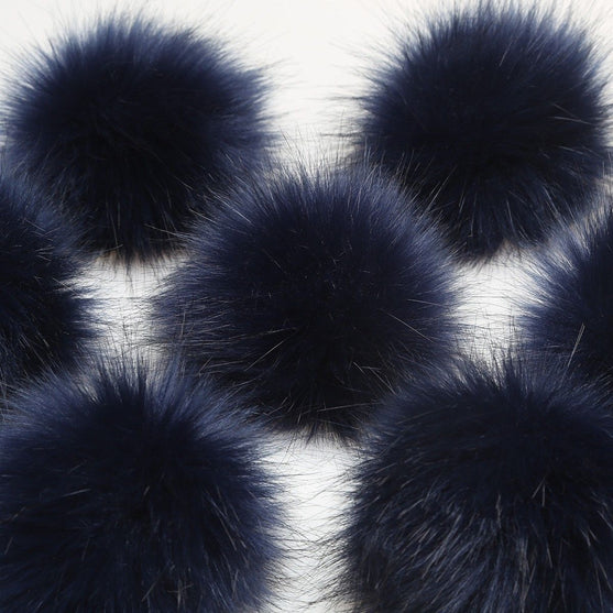 Pompon - Mørk Blå - Go Handmade
2