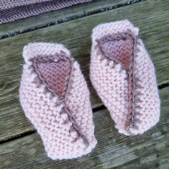 Denver NO 2 - Genser, Lue and Sokker
2