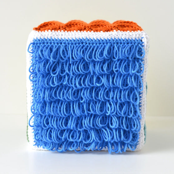 Sensory Cube - Leke
5