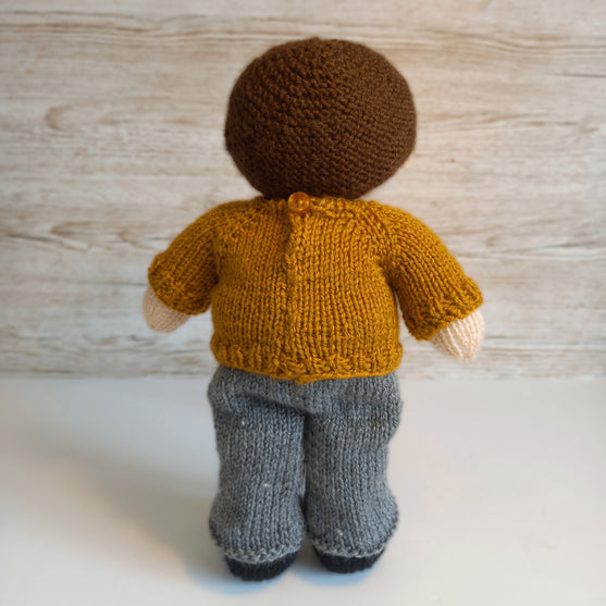 Eric - Doll
3