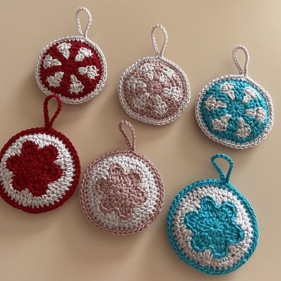 Flower - Ornament
2