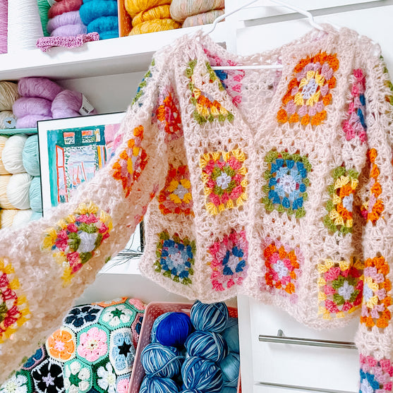 Fluffy Love - Genser
3