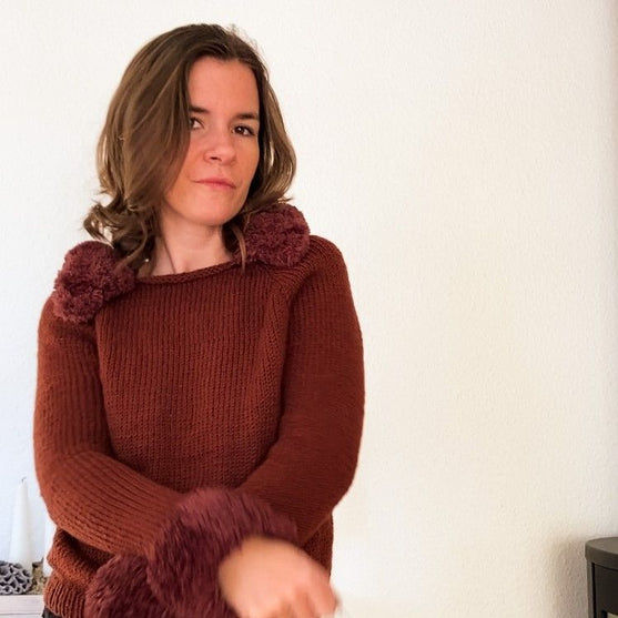 Furry Friend - Genser
3