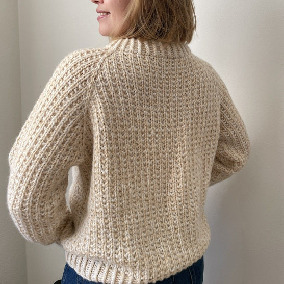 Easy Evening Sweater - Genser
4