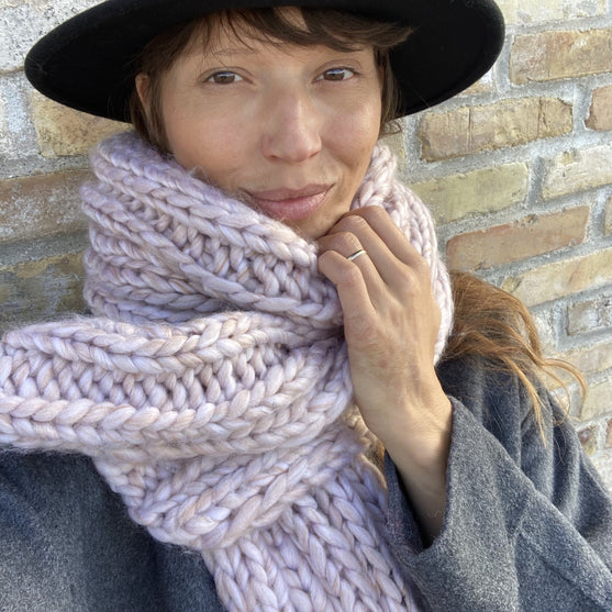 Freddie - Scarf
5