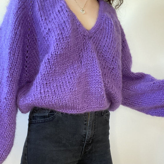 Laurie - Sweater
2
