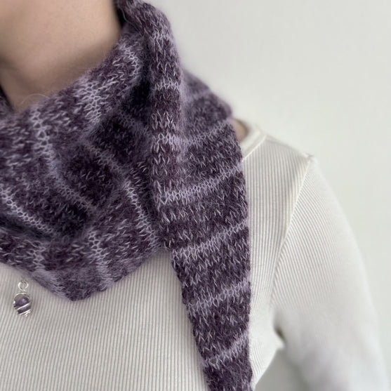 Frosted Violets - Sjal
4