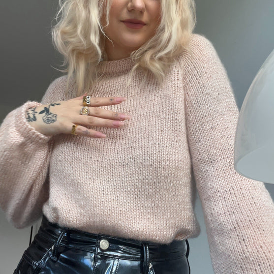 Call Me Back - Genser
4