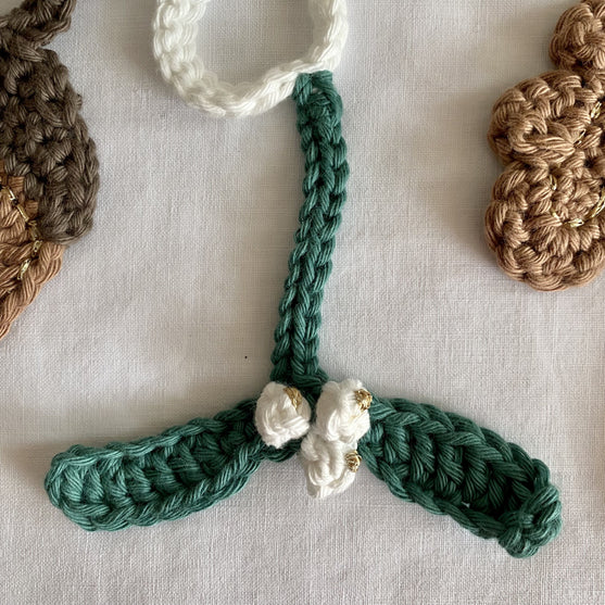 Solstice - Girlander
4