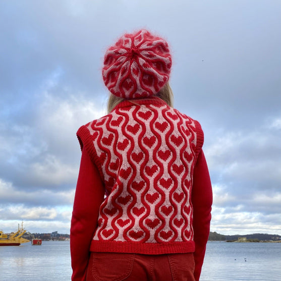 Twisted Love - Vest
2