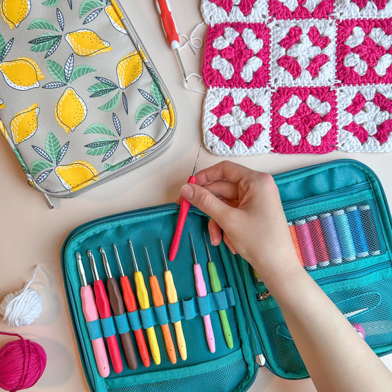 Oppbevaringsetui med print - Hobbii
7