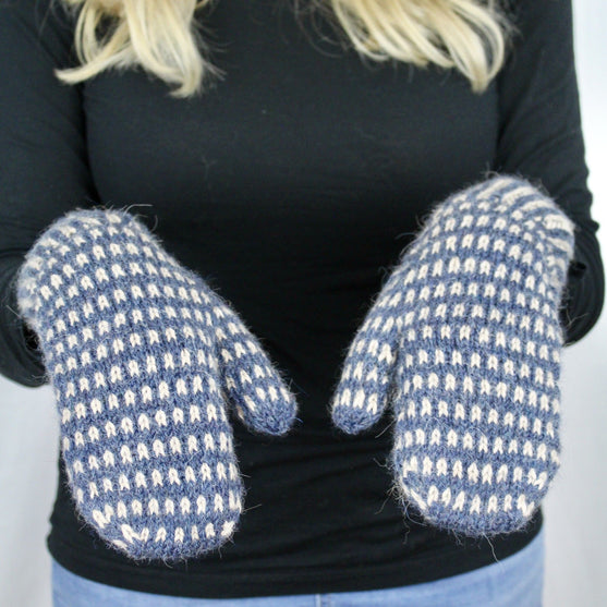 River Stone - Votter
2