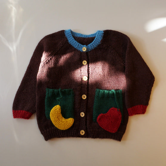 Love Moon - Cardigan for barn
2