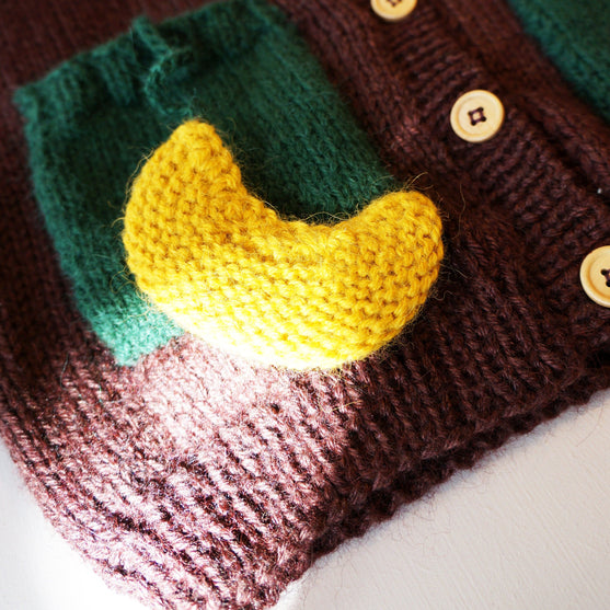 Love Moon - Cardigan for barn
5