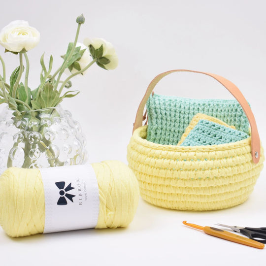 Ribbon påskekurv med skinnrem