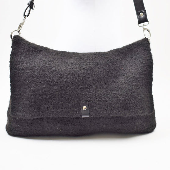 

Tovet veske - Heklet
2