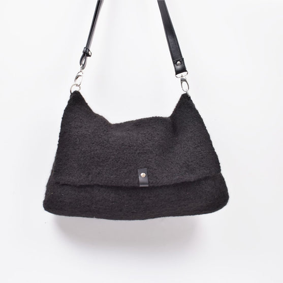 

Tovet veske - Heklet
3