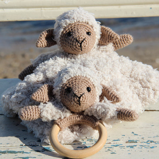 Chanel på koseklut og tre ring