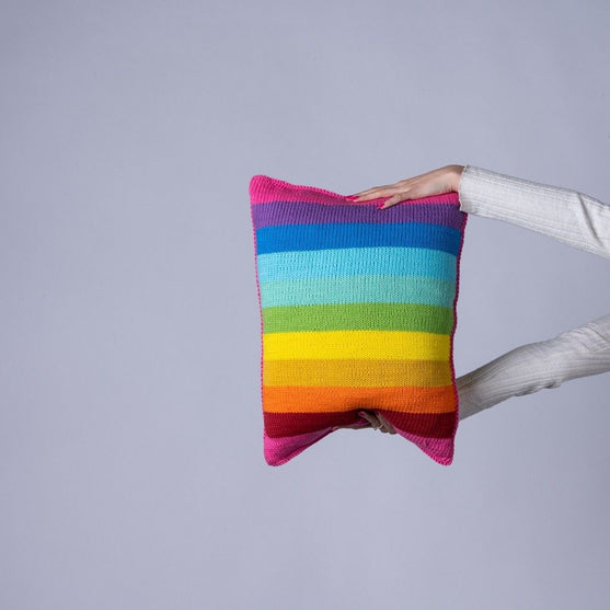 

Ara - Stripete pute
4