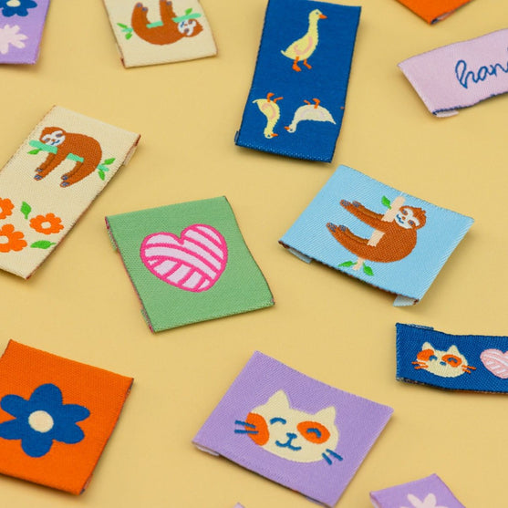 

Woven Labels - Hobbii
3