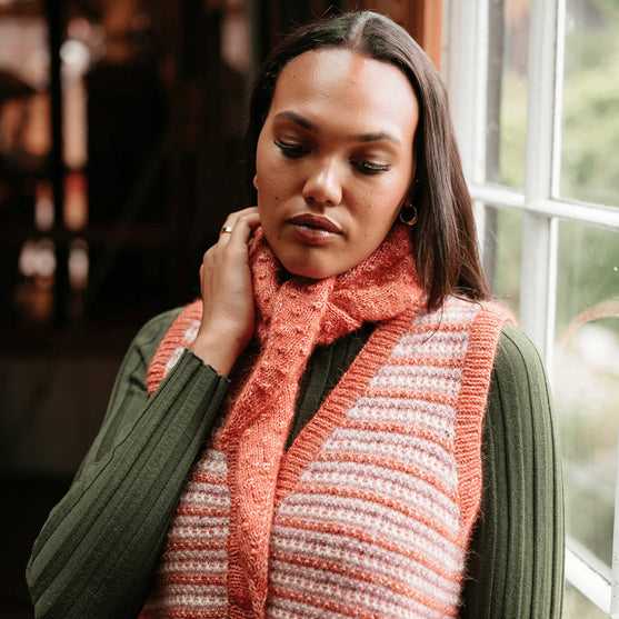 

Amelia - Vest i fargemønster
6