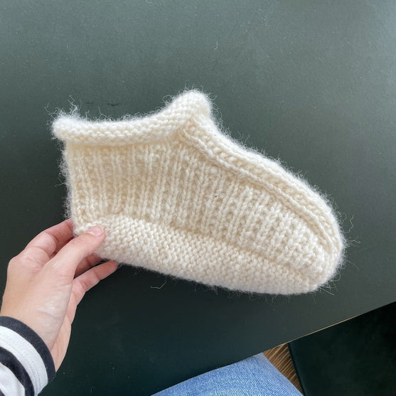 

Easy Evening Slippers - Tøfler
4